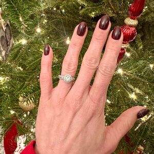 Platinum 1.3 ct engagement ring